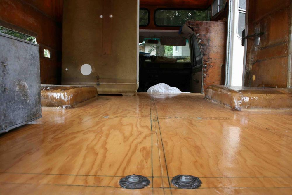 640833061_Floorredo4.thumb.jpg.abc4be8251ac1f6286995917711fbeed.jpg