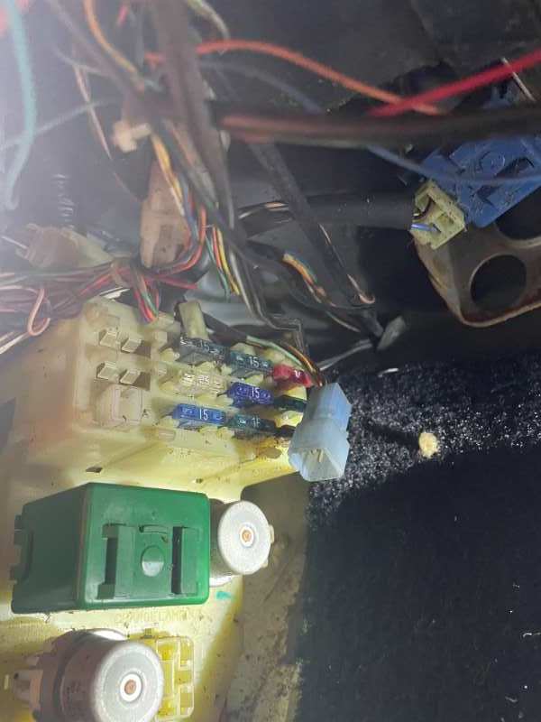 Wiring questions — 21' Sunrader on '85 pickup with 22RE - Electrical